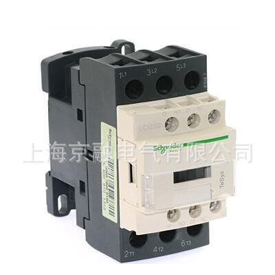 現貨施耐德交流接觸器LC1D18B7C原裝
