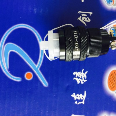 驪創Y11X圓形連接器V型Y11X-1832ZJ1