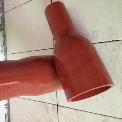 **紅色耐油耐高溫發動機連接器錐形